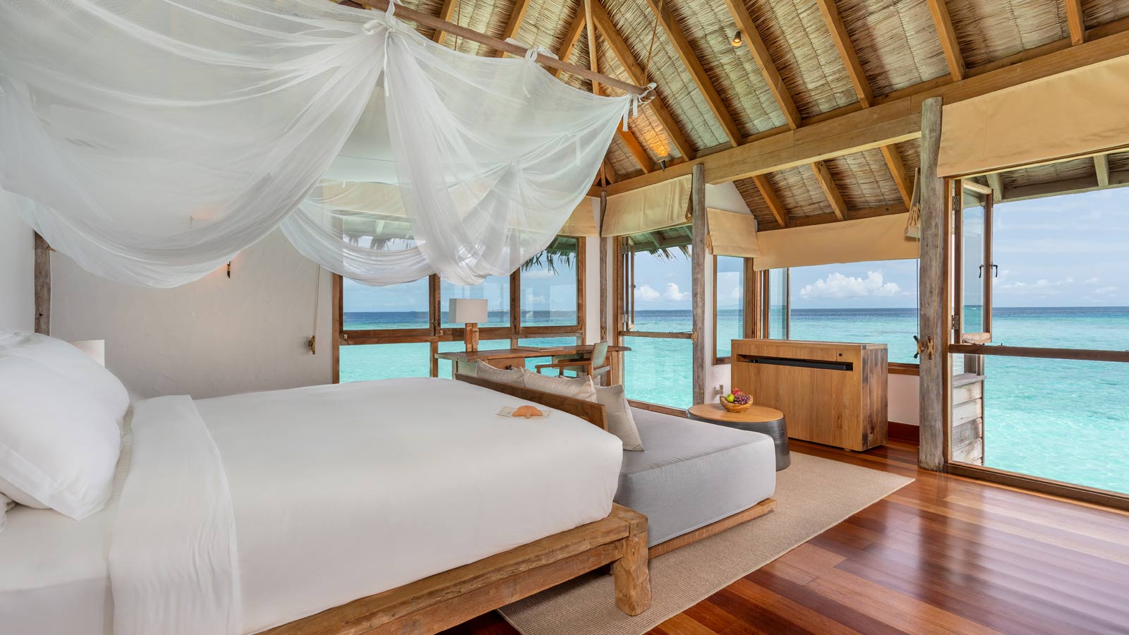 Gili Lagoon Residence interior